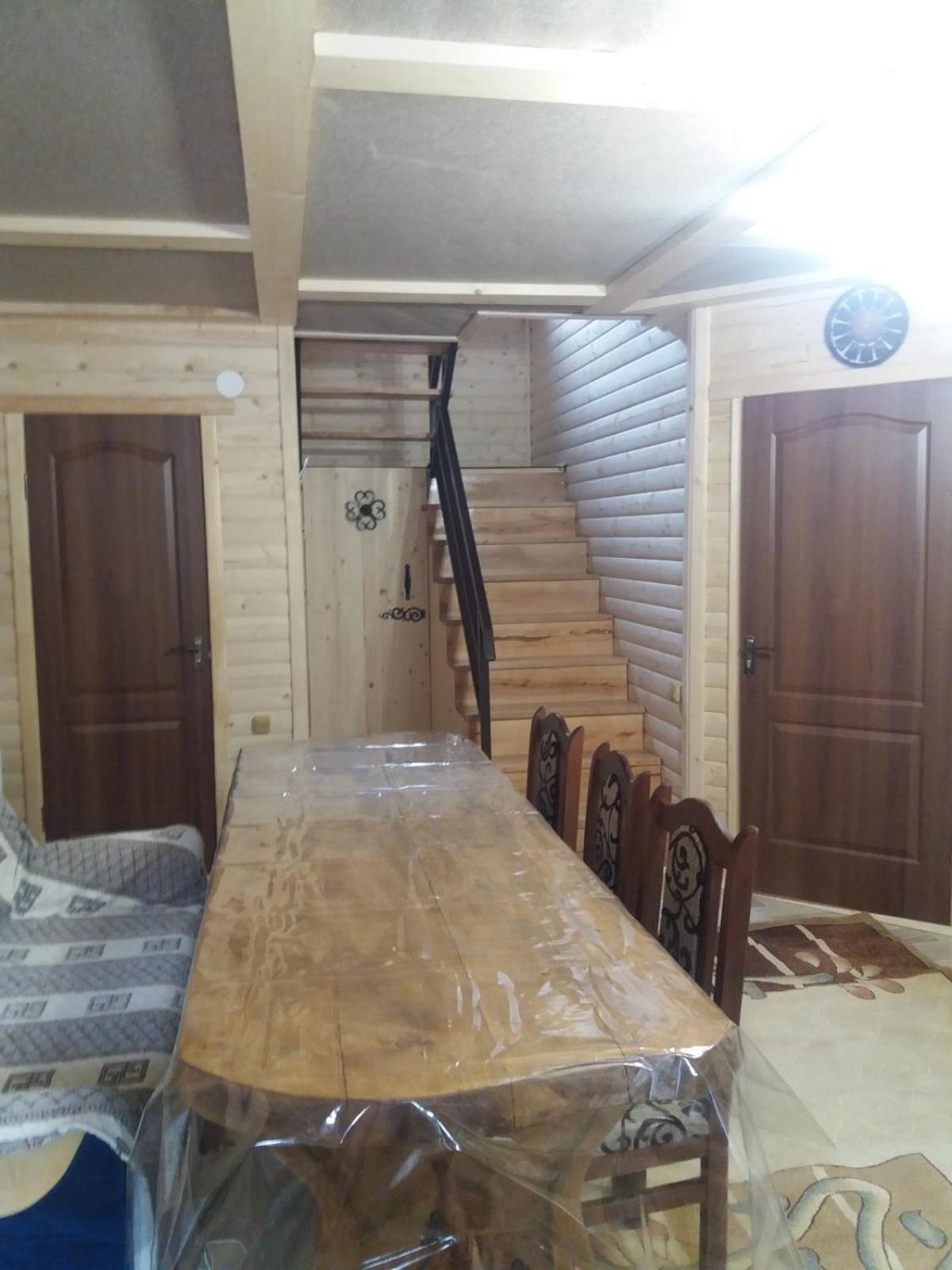 Villa Na Uzlissi Myhove Buitenkant foto
