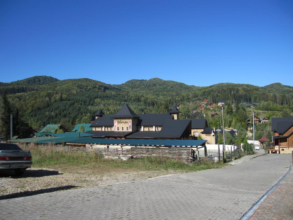 Villa Na Uzlissi Myhove Buitenkant foto
